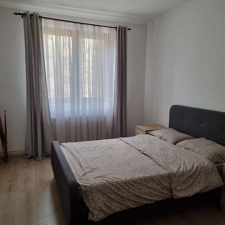 Apartamento Joy Apartman Sovata Exterior foto